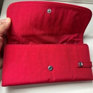 Wallet kipling